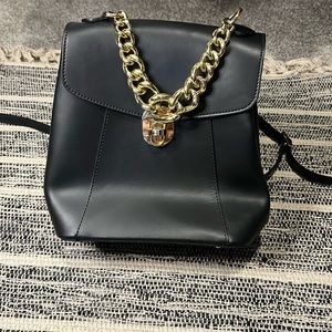 Divine Firenze backpack with gold chain and hardware